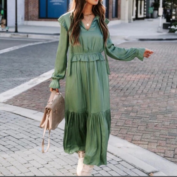 NWT Vici boho maxi dress satin - Picture 2 of 6